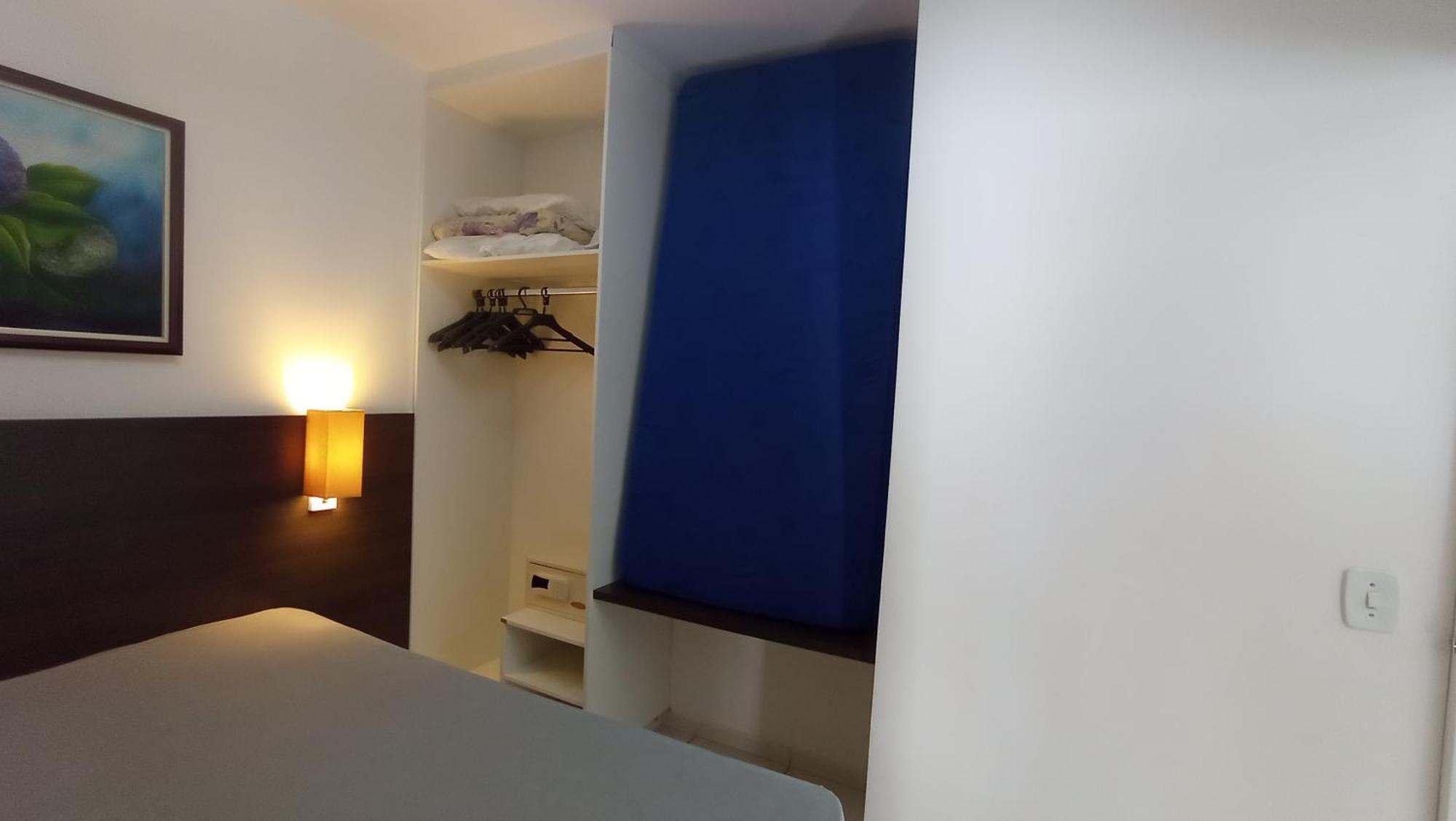 Flat No Pontal Do Lago Caldas Novas Rom bilde